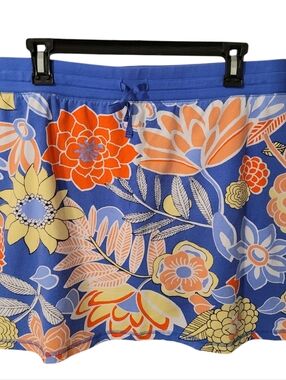 T by Talbots colorful floral skort - L.           A34